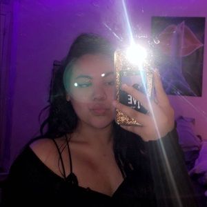 Meet your Posher, Kaylee